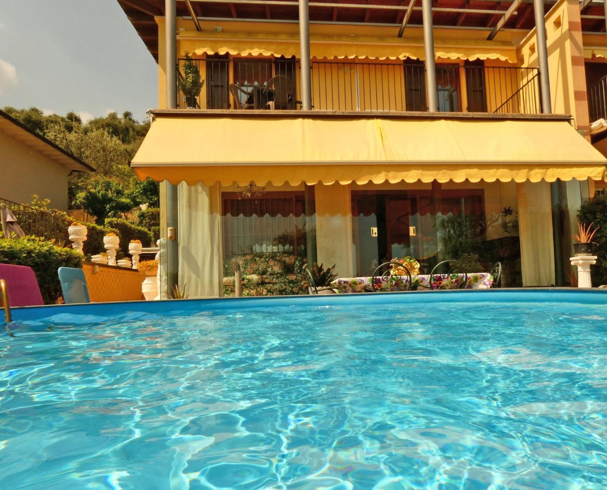 Villa Paradiso Polpenazze del Garda Pokoj fotografie